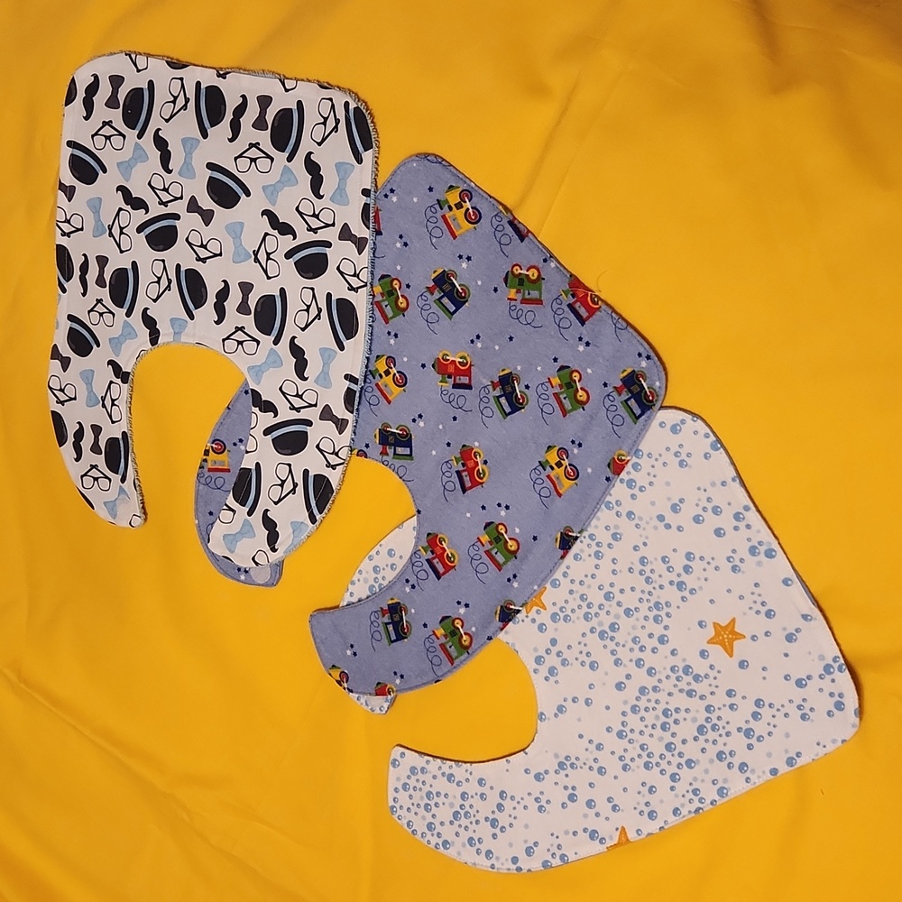 Handmade Baby Bibs for boys. Set of 3.